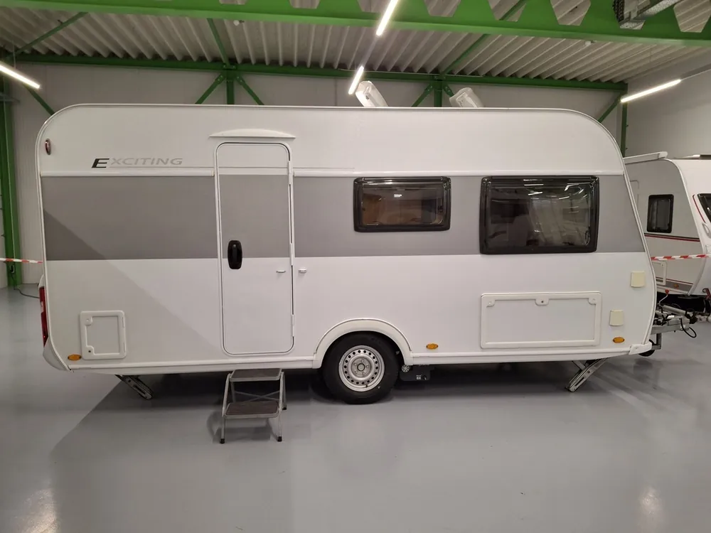 Zertifiziert Eriba Exciting 400 2016 Wohnwagen