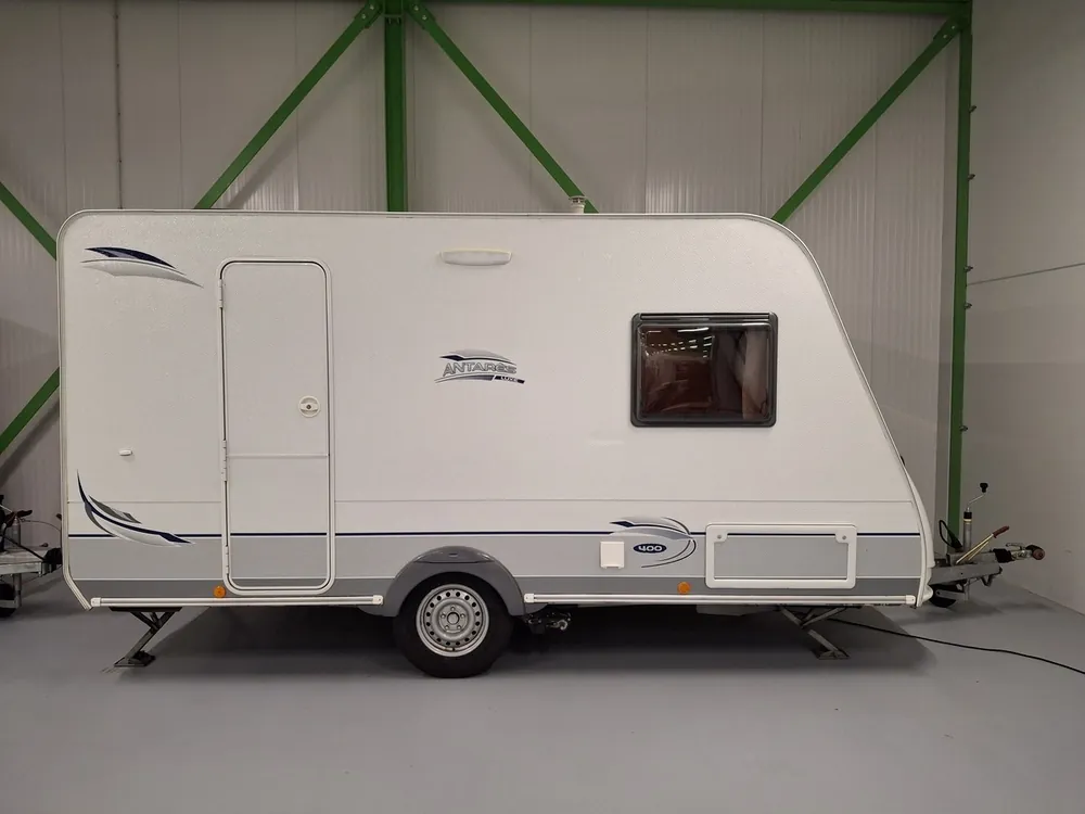 Preisknaller Caravelair 400 Antares 2011 Wohnwagen
