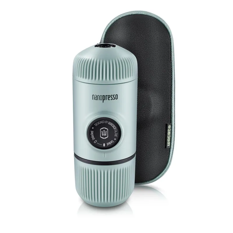 Sonderaktion Wacaco Nanopresso Tragbare Espressomaschine in Grau-Blau (Arctic Blue) + Schutzhülle